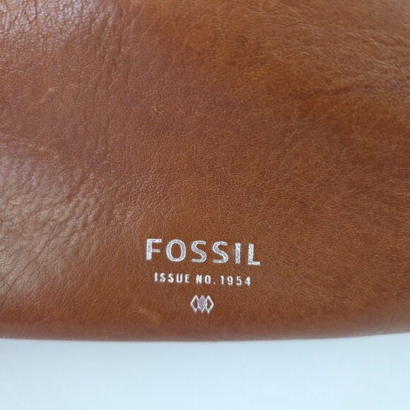 Fossil Sydney Brown Leather Crossbody Bag - Picture 3 of 16